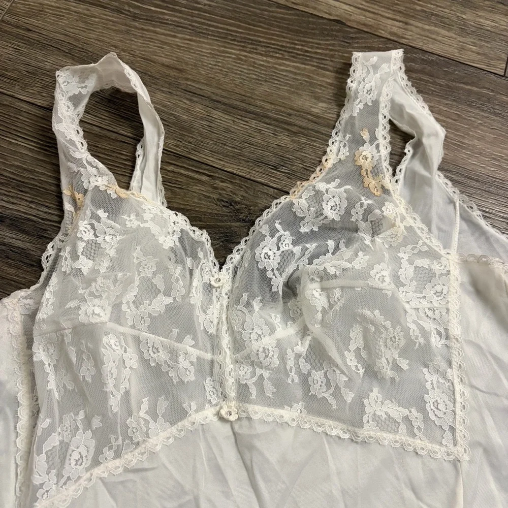 70s/80s European Vintage Triumph Silky Lace Embellished Slip Dress (White/Tan) L
